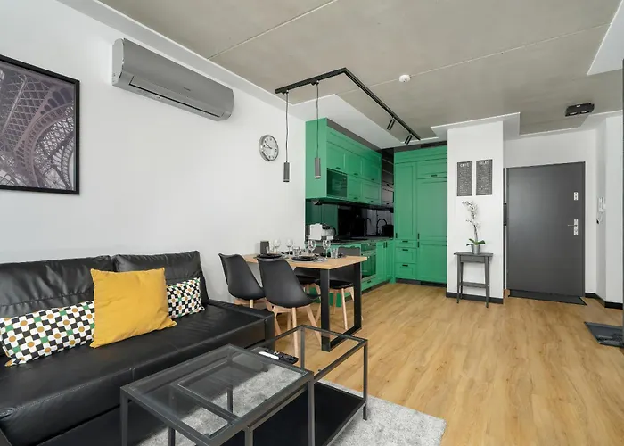 New Wagrowska With 2 Free Parking Places And Balcony In By Renters 아파트 *